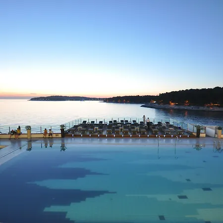 Semesteranläggning (resort) Horizont