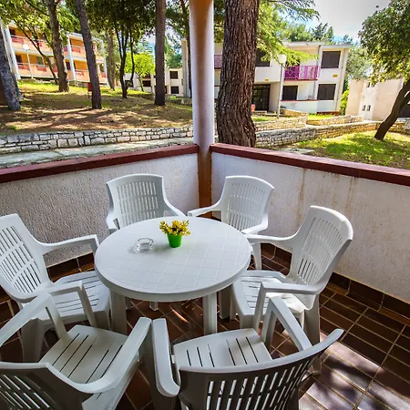 Horizont Курортный комплекс Пула