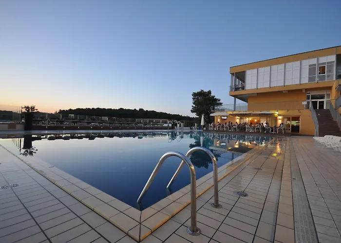 Horizont Üdülőközpont 2*