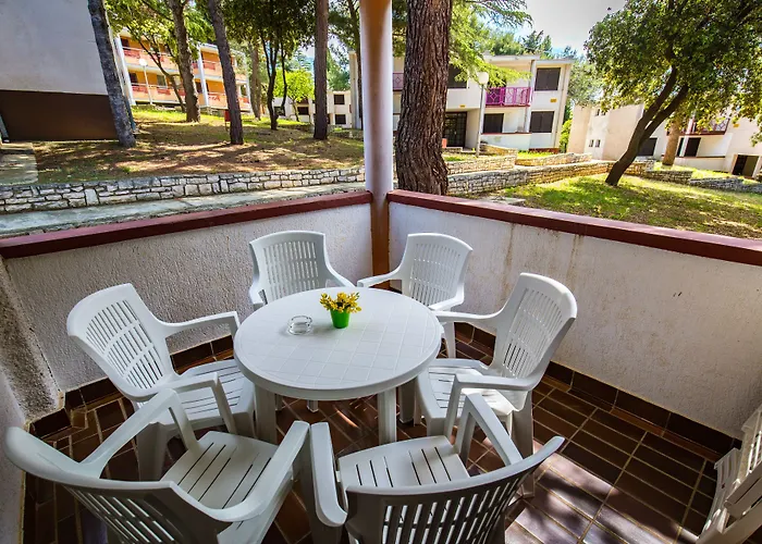 Horizont 리조트 풀라