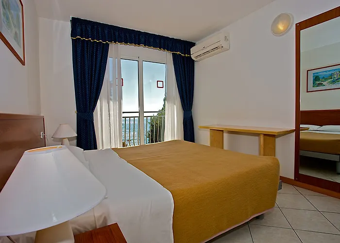 Üdülőközpont Horizont 2*